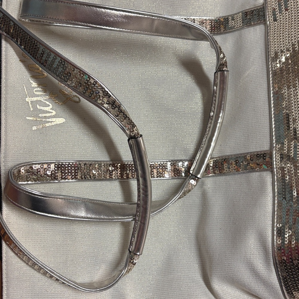 Victoria's Secret Shimmer Glam Sequin Tote Bag White Gold NWOT - Picture 7 of 12